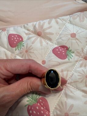 belk Gold-Tone Ring with Black Faceted Stone
